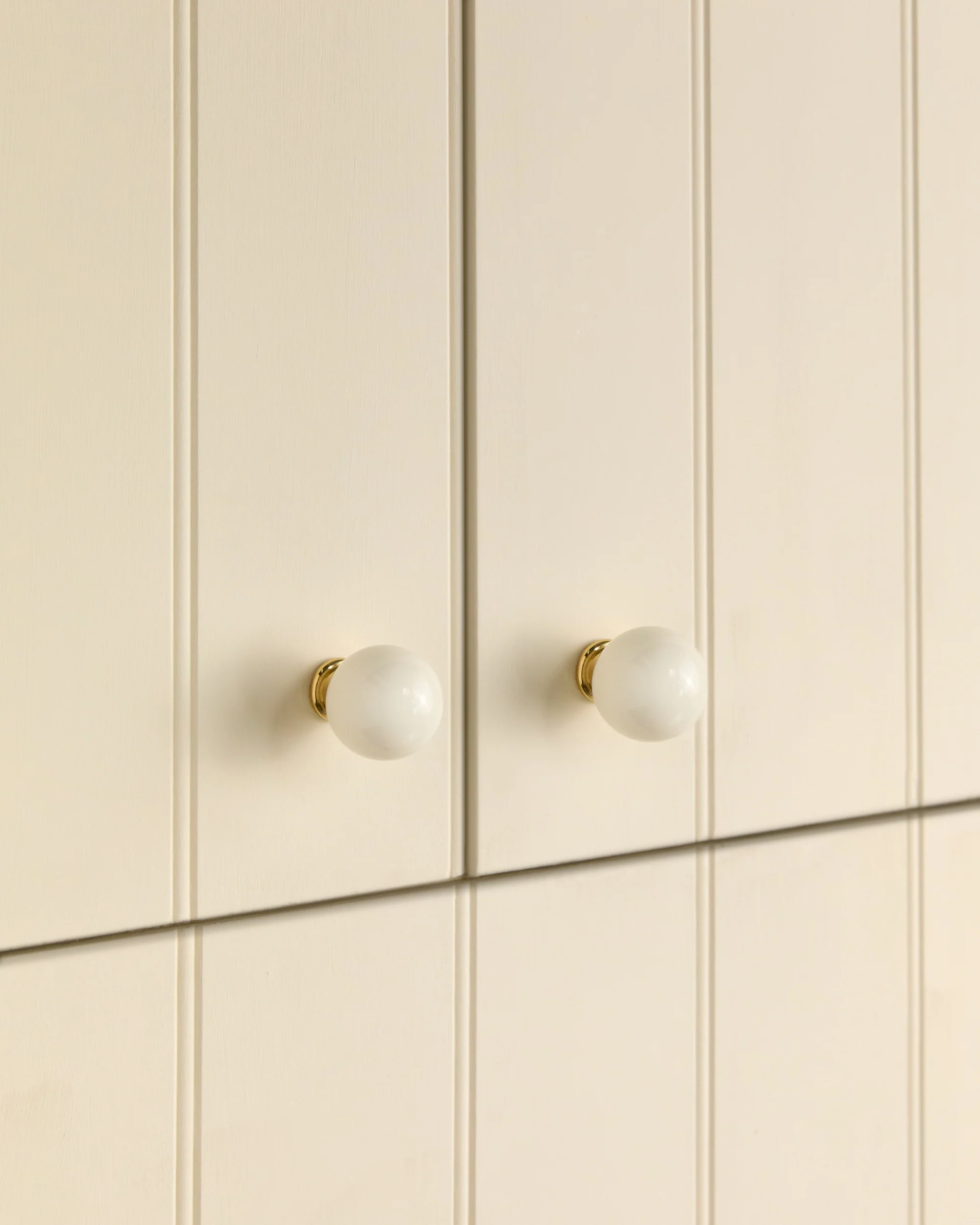 Coloured Knob, Warm White, Brass - Image 2