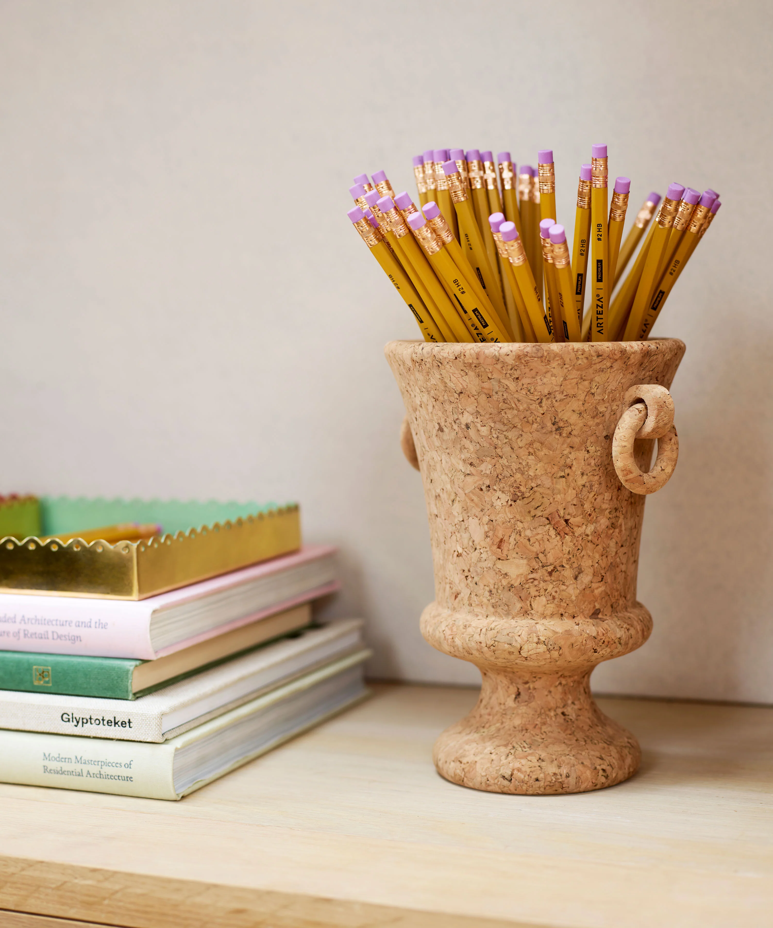 Cork Urn, Small - Image 4